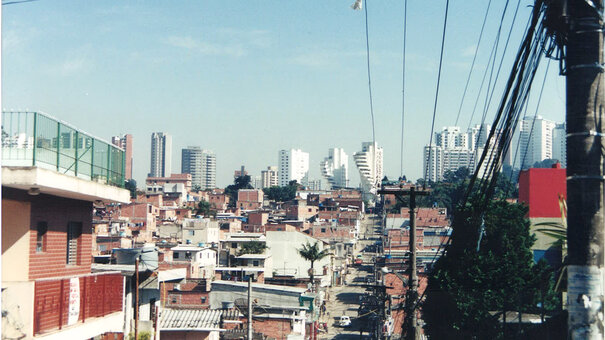 Vista de la ciudad desde el barrio de Paraisópolis, en São Paulo