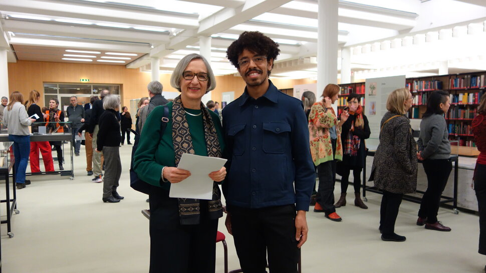 Kuratorinnen Susanne Klengel und Marcos Medeiros bei Ausstellungseröffnung Surrealismus (abre uma ampliação da imagem)